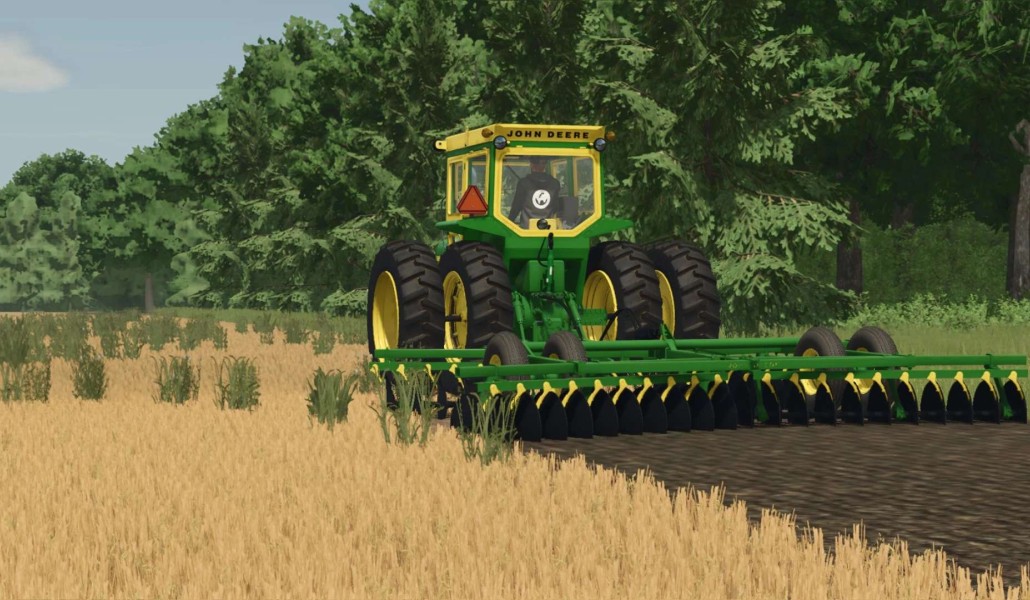 John Deere 2840 - Thumbnail 1