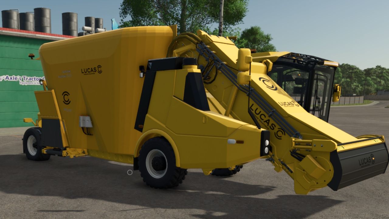 Lucas Autospire Selbstfahrender Futtermischwagen
