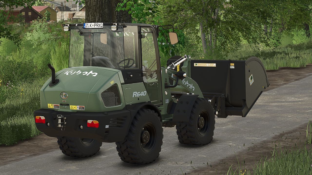 Kubota R640 - Thumbnail 1