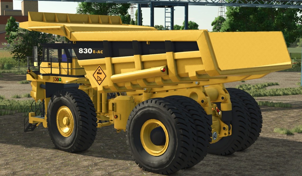 Komatsu 830E AC Muldenkipper - Thumbnail 1