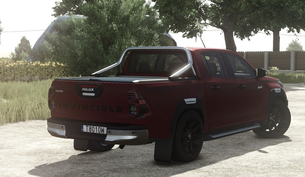 Toyota Hilux Invincible - Thumbnail 1
