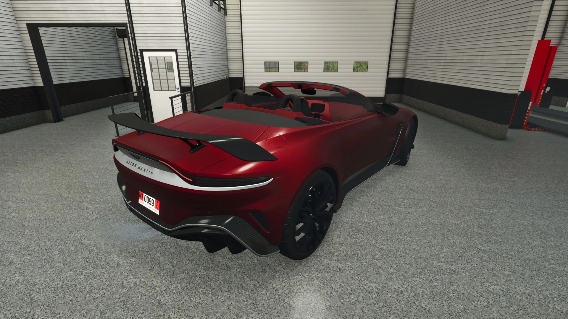 Aston Martin Vantage - Thumbnail 1