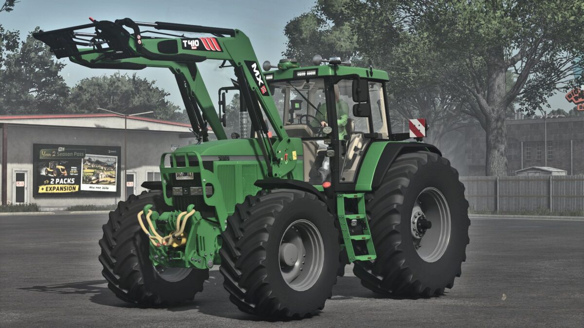 John Deere 7810 - Thumbnail 1