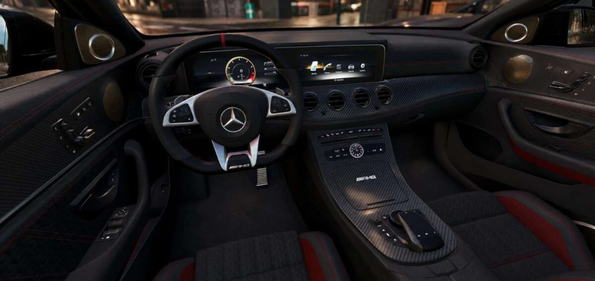 Mercedes Benz E63 AMG - Thumbnail 1
