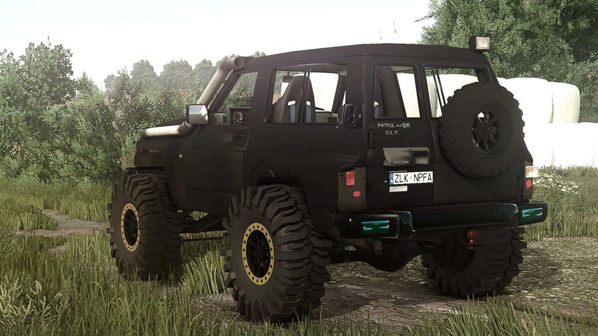 Nissan Patrol - Thumbnail 1