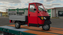 Piaggio Ape Reifen mit weißen Buchstaben