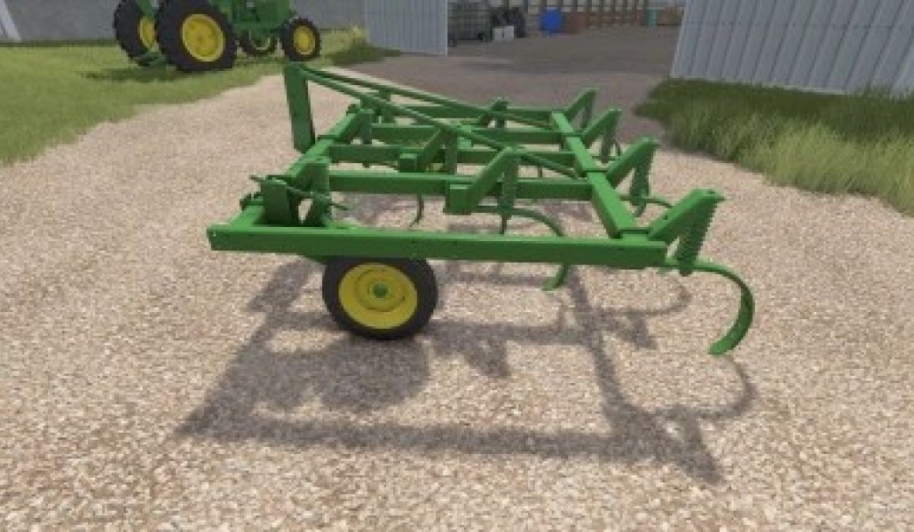 John Deere 1610 3pt Chisel Plow - Thumbnail 1