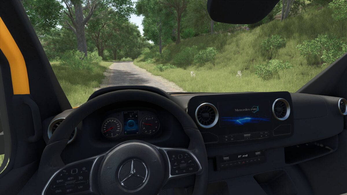 Mercedes Benz Sprinter W910 - Thumbnail 1