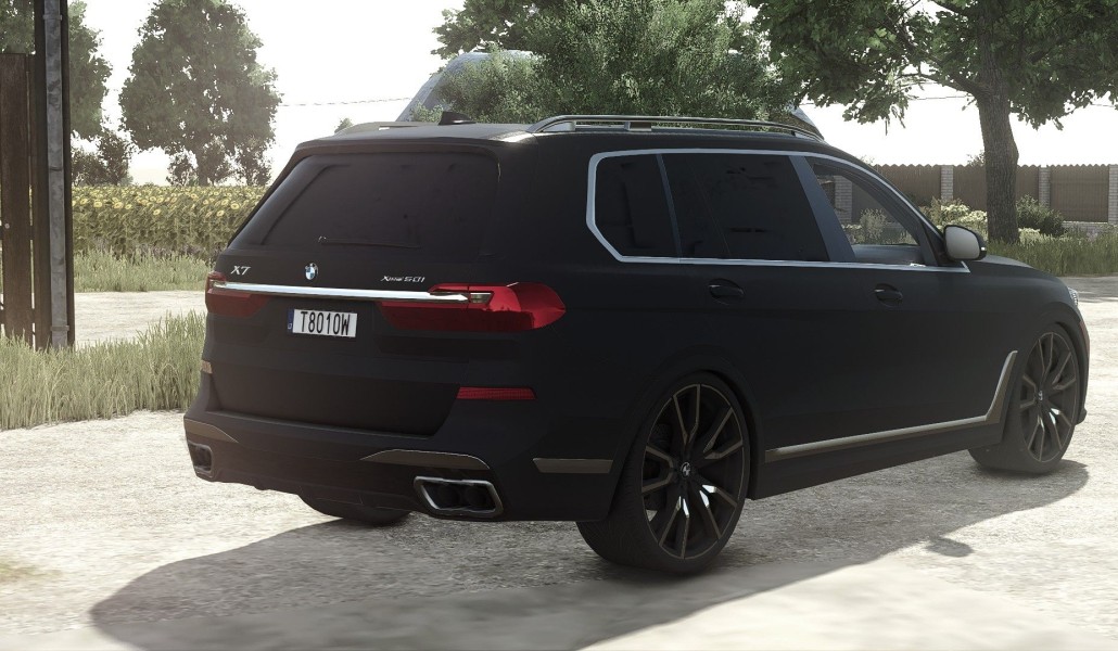 BMW X7 M50i - Thumbnail 1