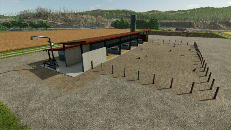 Pig Barn with Manure Heap - Thumbnail 1