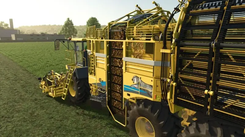 Extended Sugar Beet and Potato Harvesters - Thumbnail 1