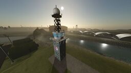 Militärischer Kontroll- und Radarturm