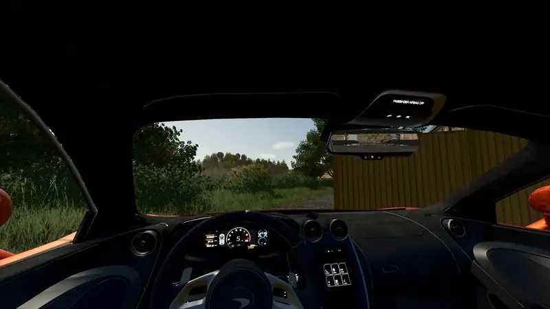 McLaren 620R - Thumbnail 1