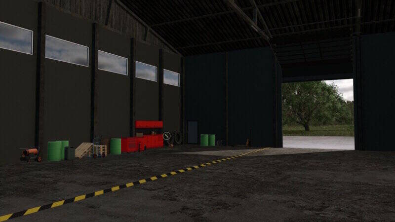 Large Hall with Workshop - Thumbnail 1