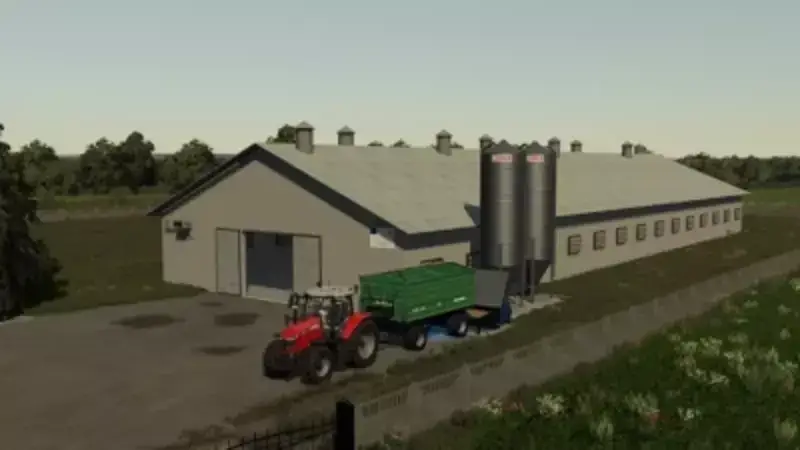 Big Chicken Barn - Thumbnail 1
