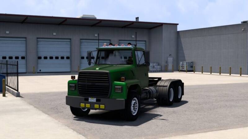 Ford L Series - Thumbnail 1